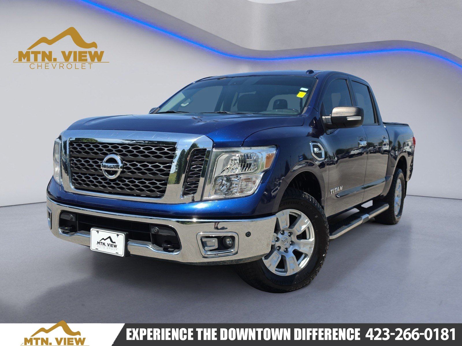 Deep Blue Pearl 2017 Nissan Titan Pickup Truck Four-Wheel Drive 7-Speed Automatic