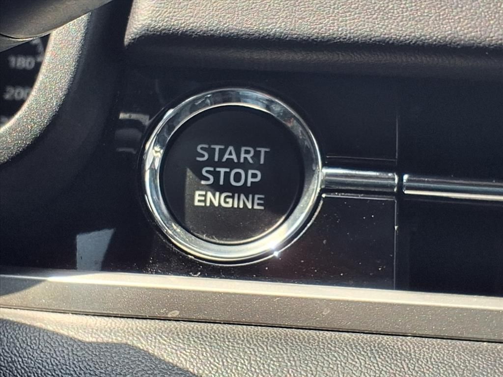 2024 Mitsubishi Outlander SE  at Bayshore Chrysler Jeep Dodge Ram