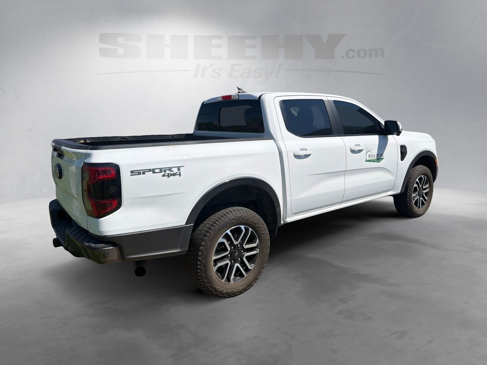 Used 2024 Oxford White Ford Lariat image 11