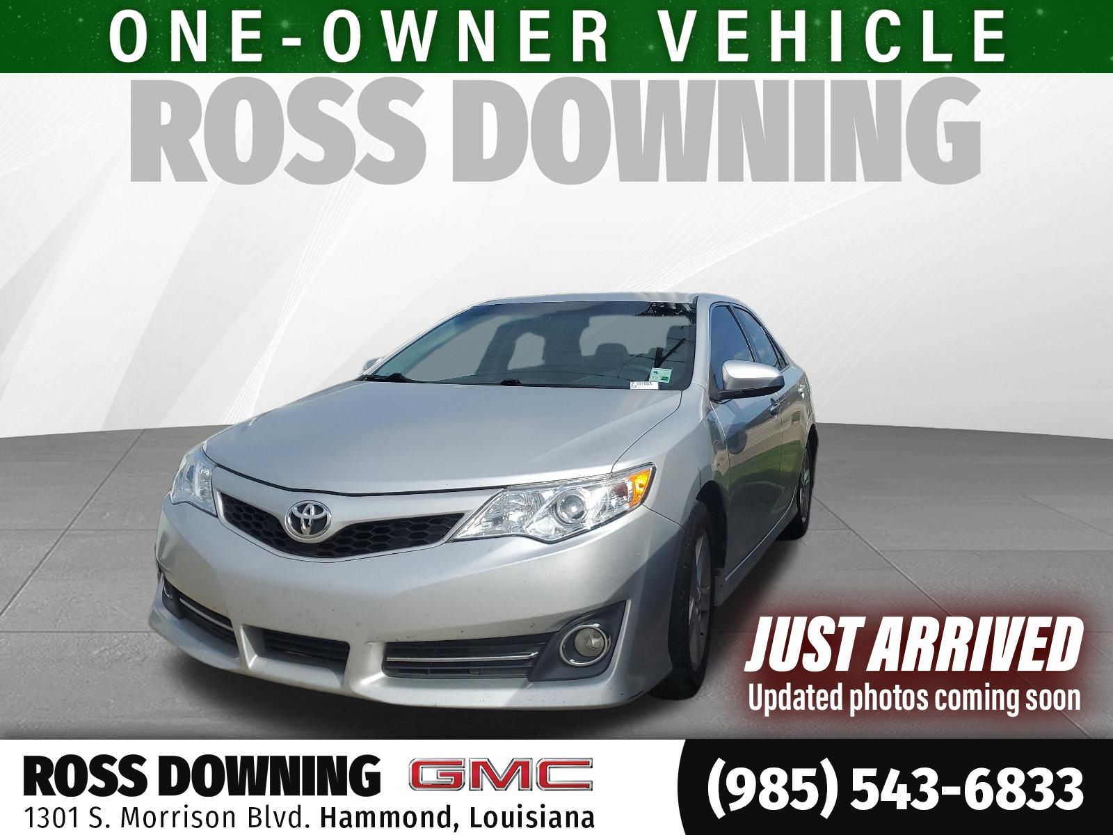 Classic Silver Metallic 2012 Toyota Camry SE Sedan Front-Wheel Drive 6-Speed Automatic