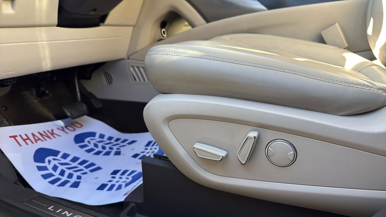 Used Car 2019 Lincoln Nautilus  Reserve For Sale Under $25,000 In Austin, Texas