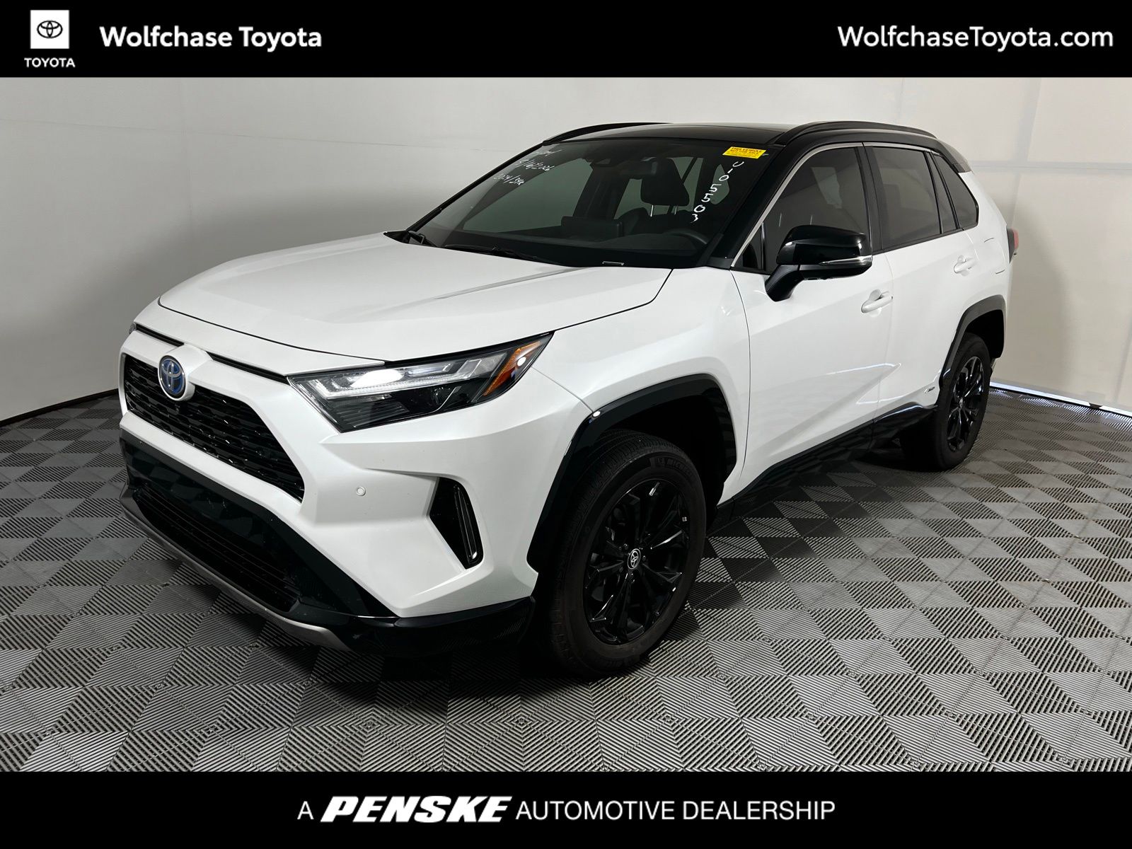 Thumbnail: 2023 Toyota RAV4 - 1
