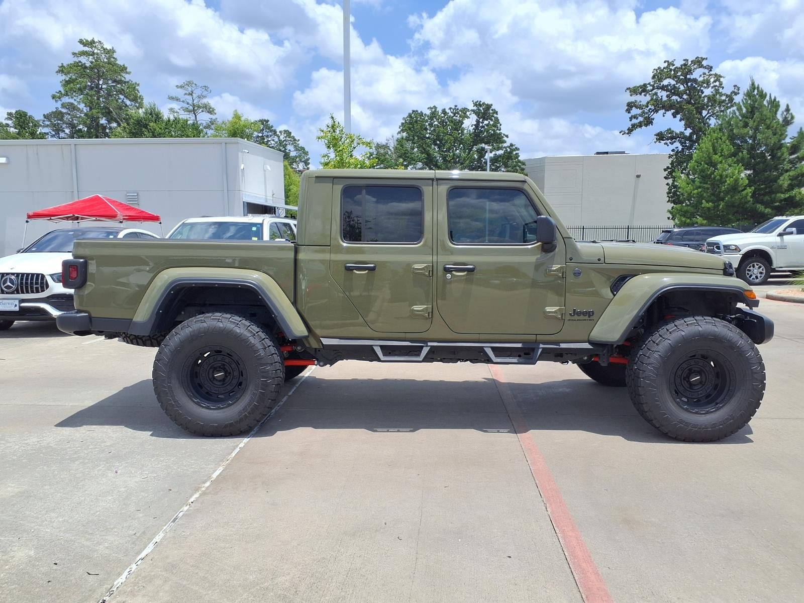 2025 Jeep Gladiator Nighthawk Green at Legacy Ford