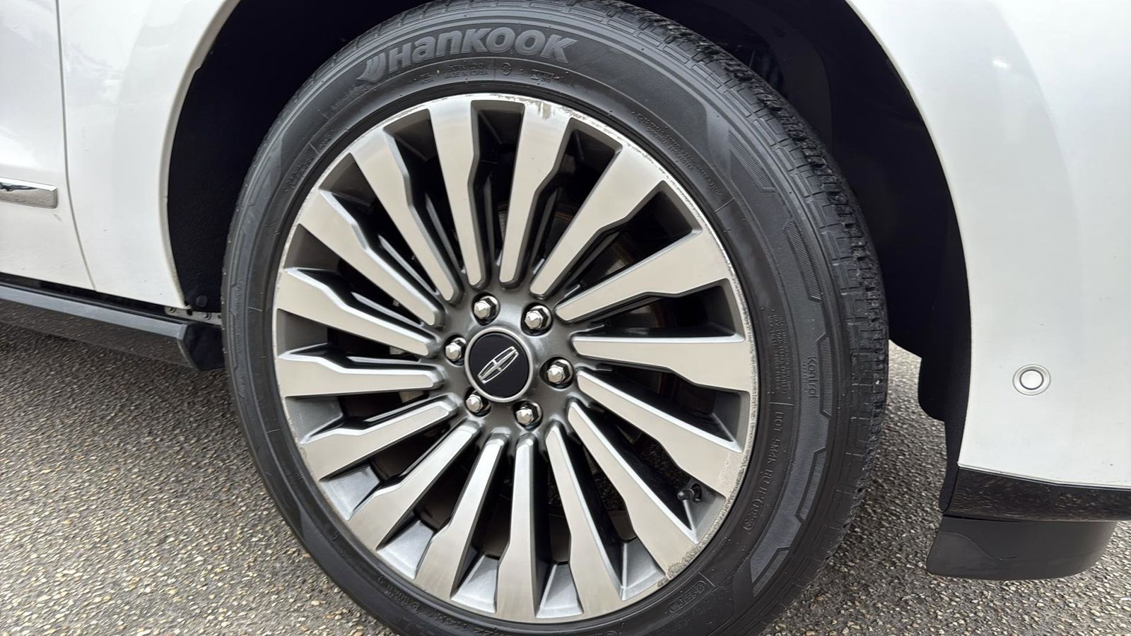 Used Car 2019 Lincoln Navigator L  L Reserve For Sale Under $35,000 In Austin, Texas