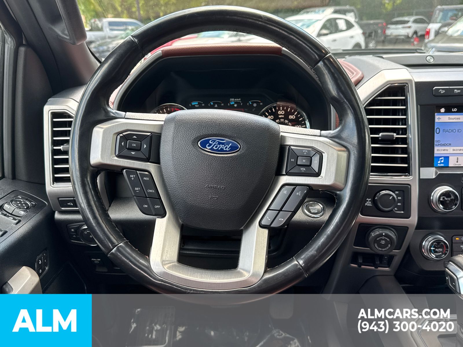 2019 Ford F-150 Platinum photo 26