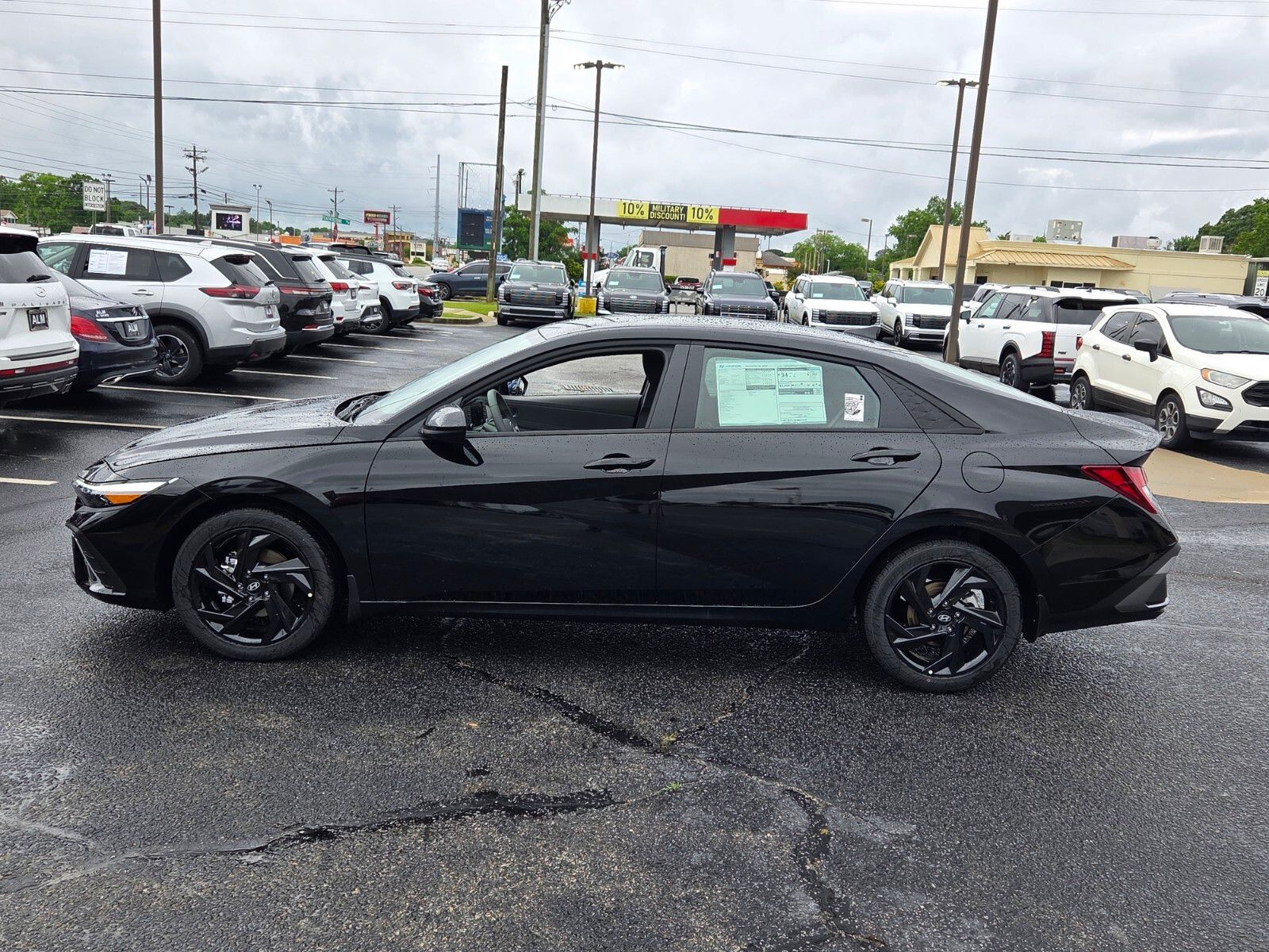 New 2026 Black Hyundai SEL Sport image 4