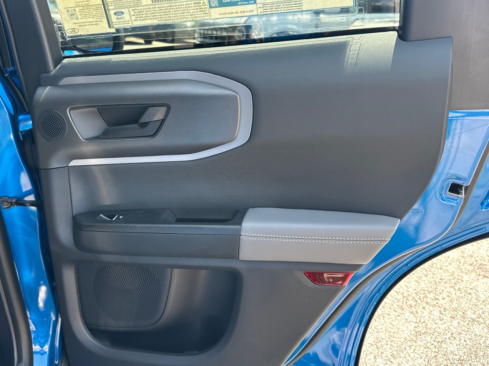 New 2026 Velocity Blue Metallic Ford Badlands® image 18