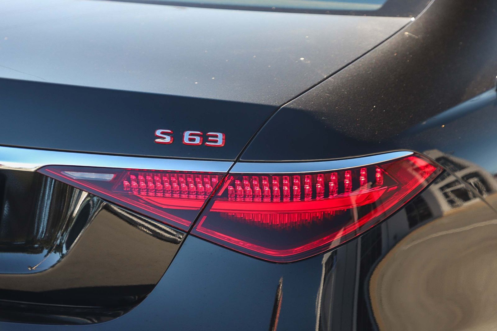 2025 Mercedes-Benz S-Class S 63 - Photo 9