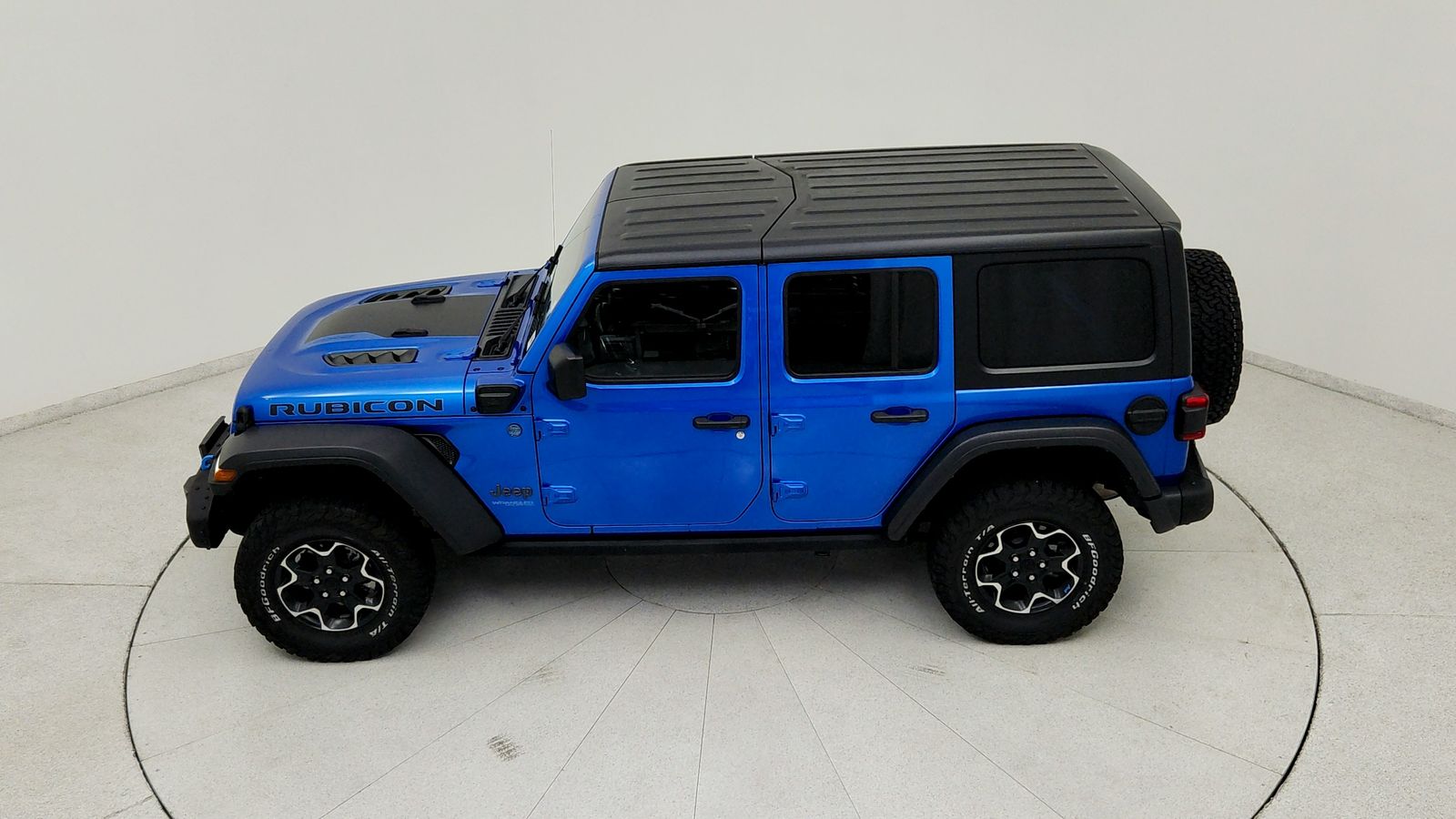 Used 2022 Blue Jeep Unlimited Rubicon 4xe image 17