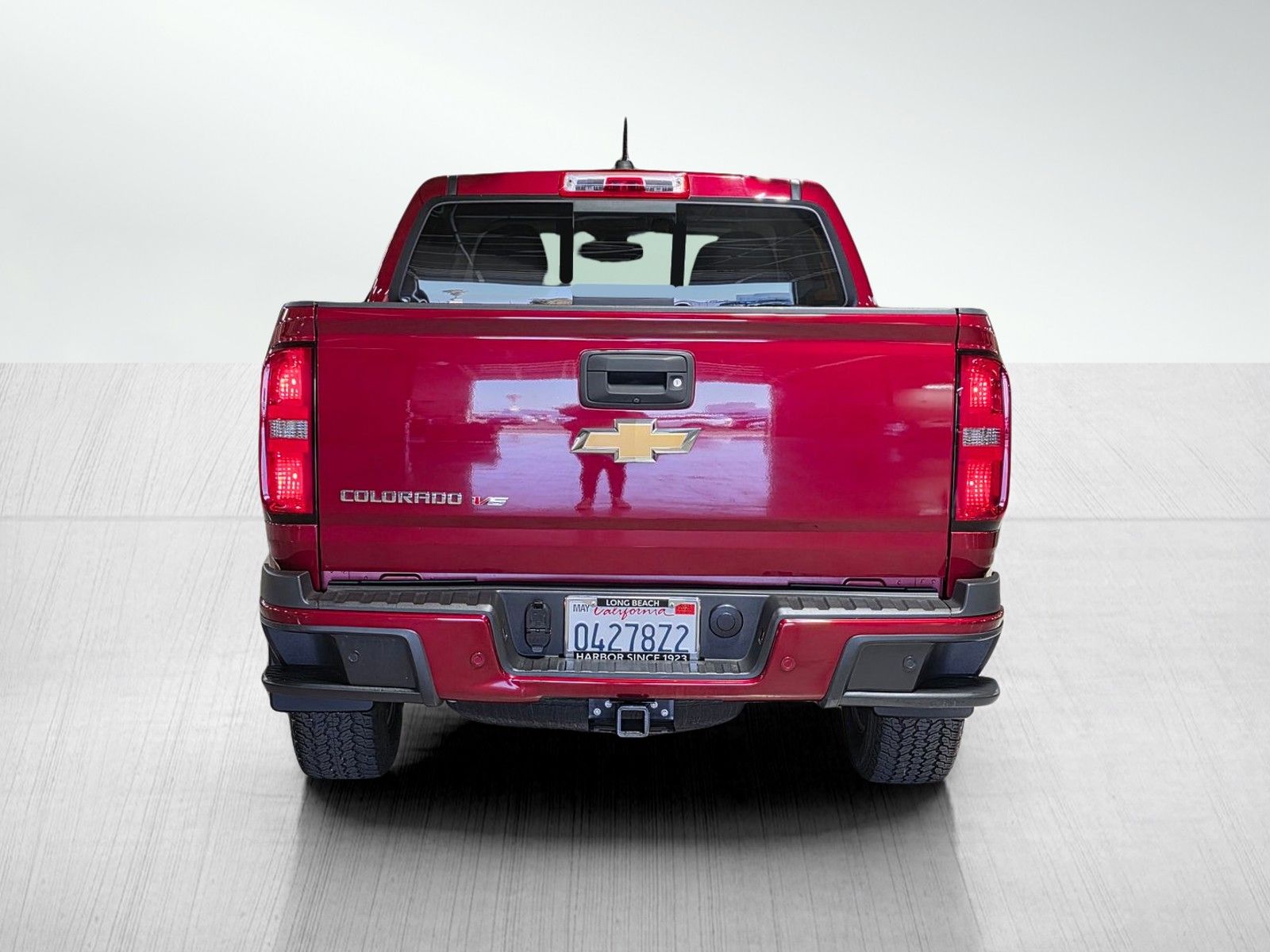 View vehicle photo 6