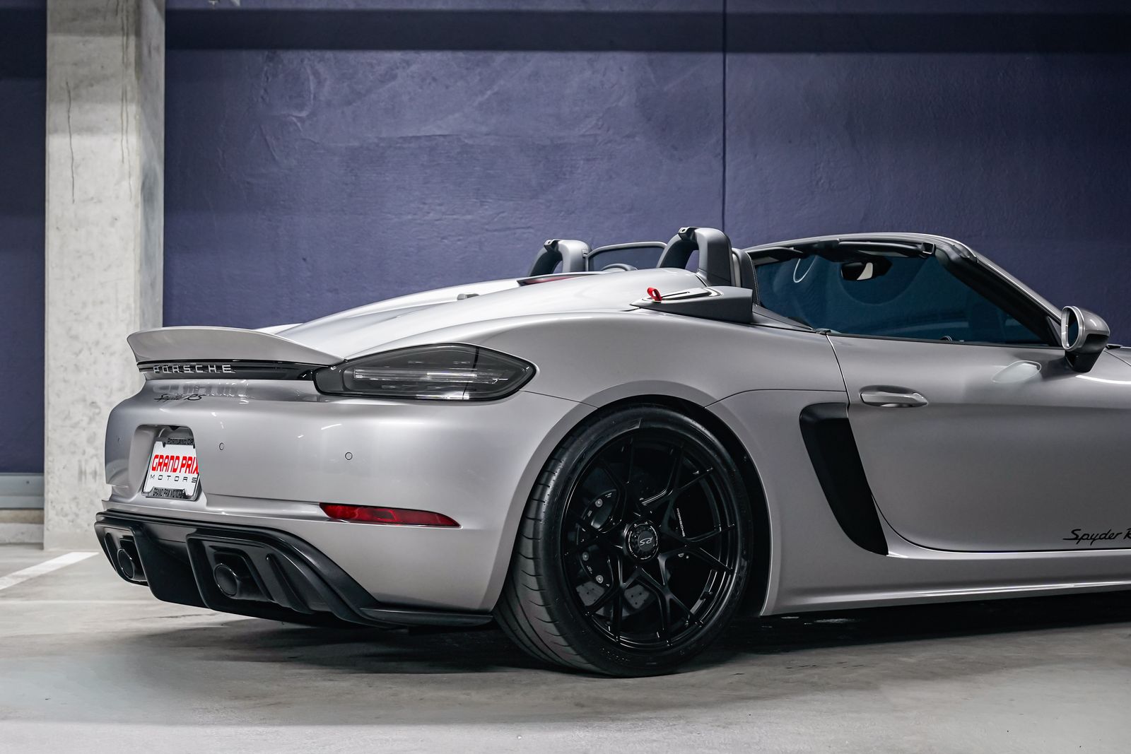 2025 Porsche 718 Spyder RS — photo 33