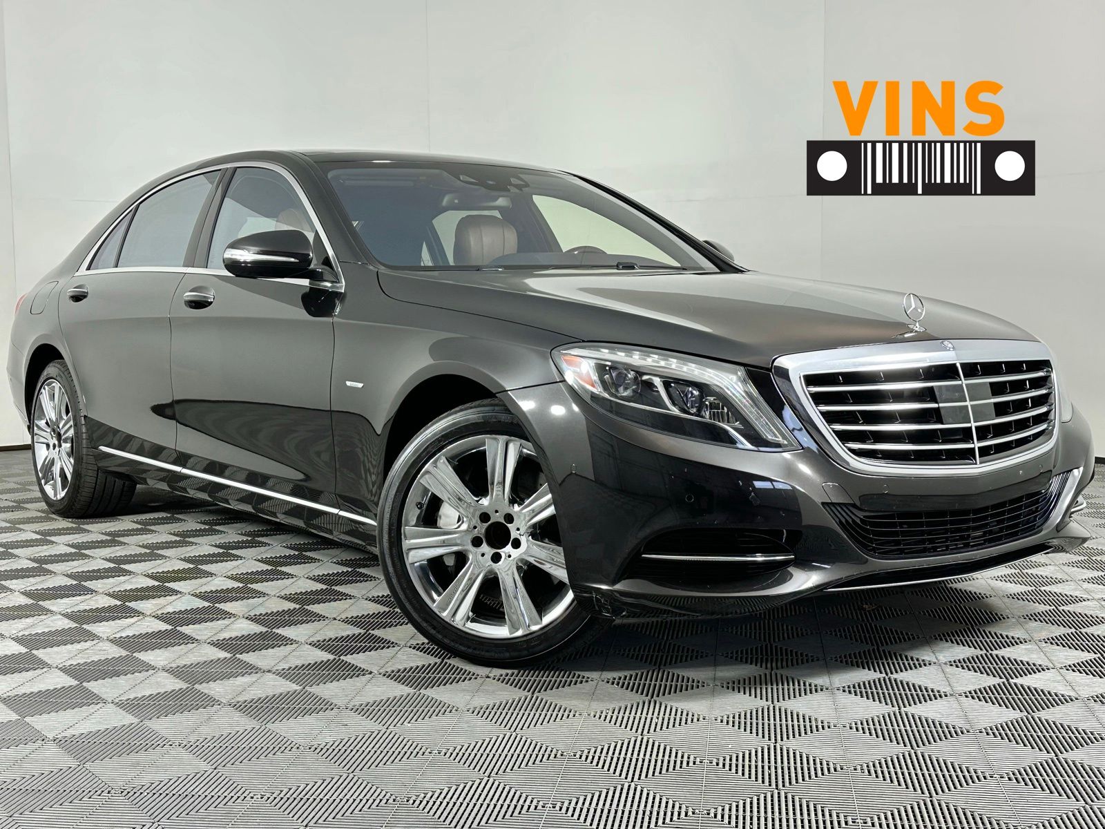 2014 Mercedes-Benz S-Class S550's photo