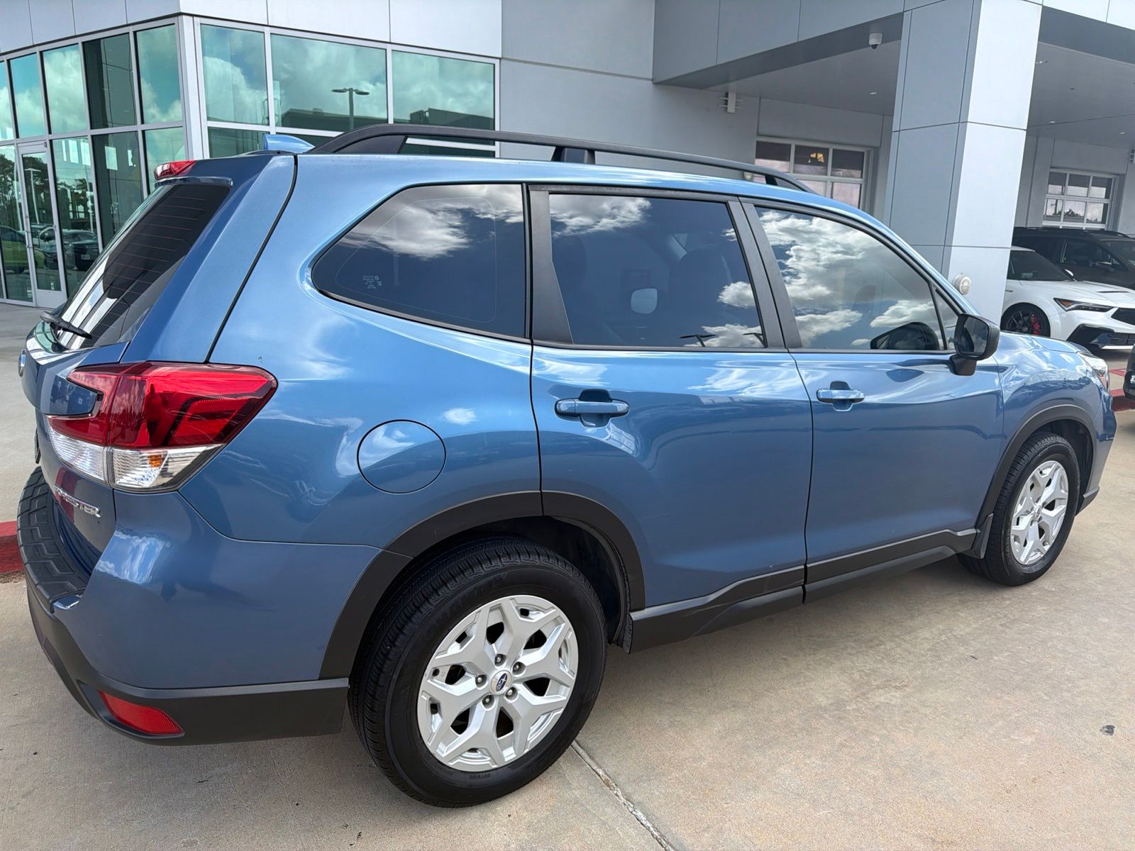 car-gallery-3