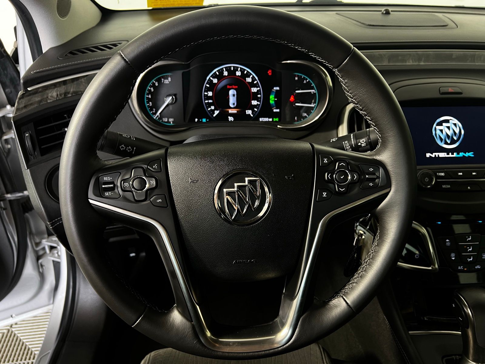 Thumbnail: 2014 Buick LaCrosse - 9