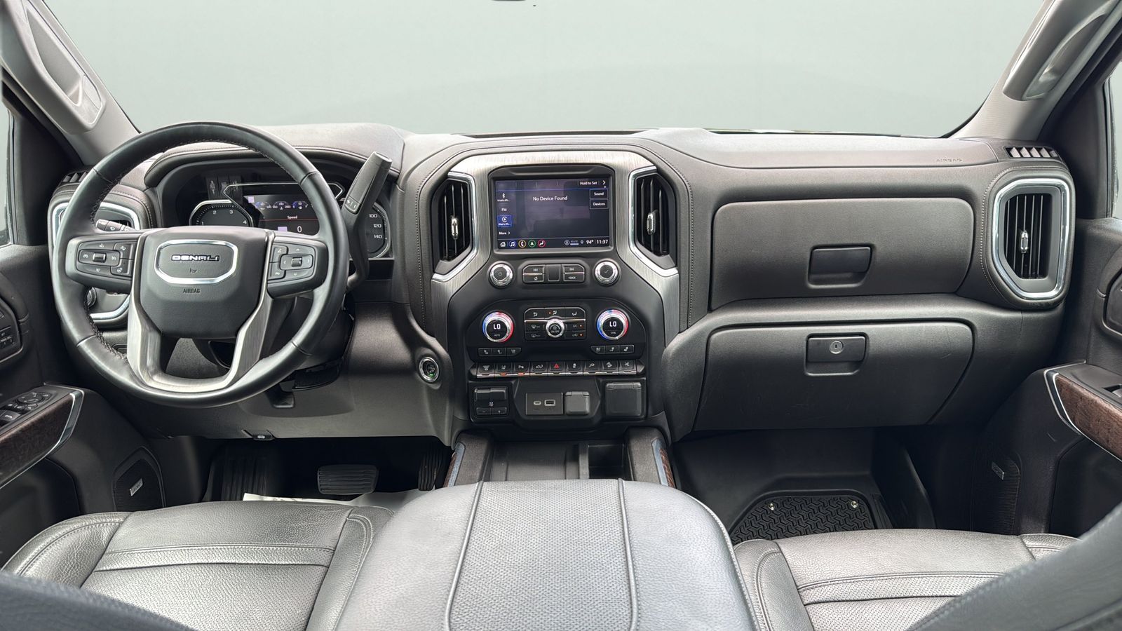 Used 2023 Green GMC Denali image 21