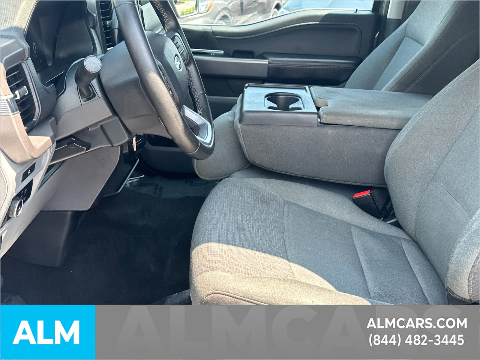 Used 2025 Gray Ford XLT image 10