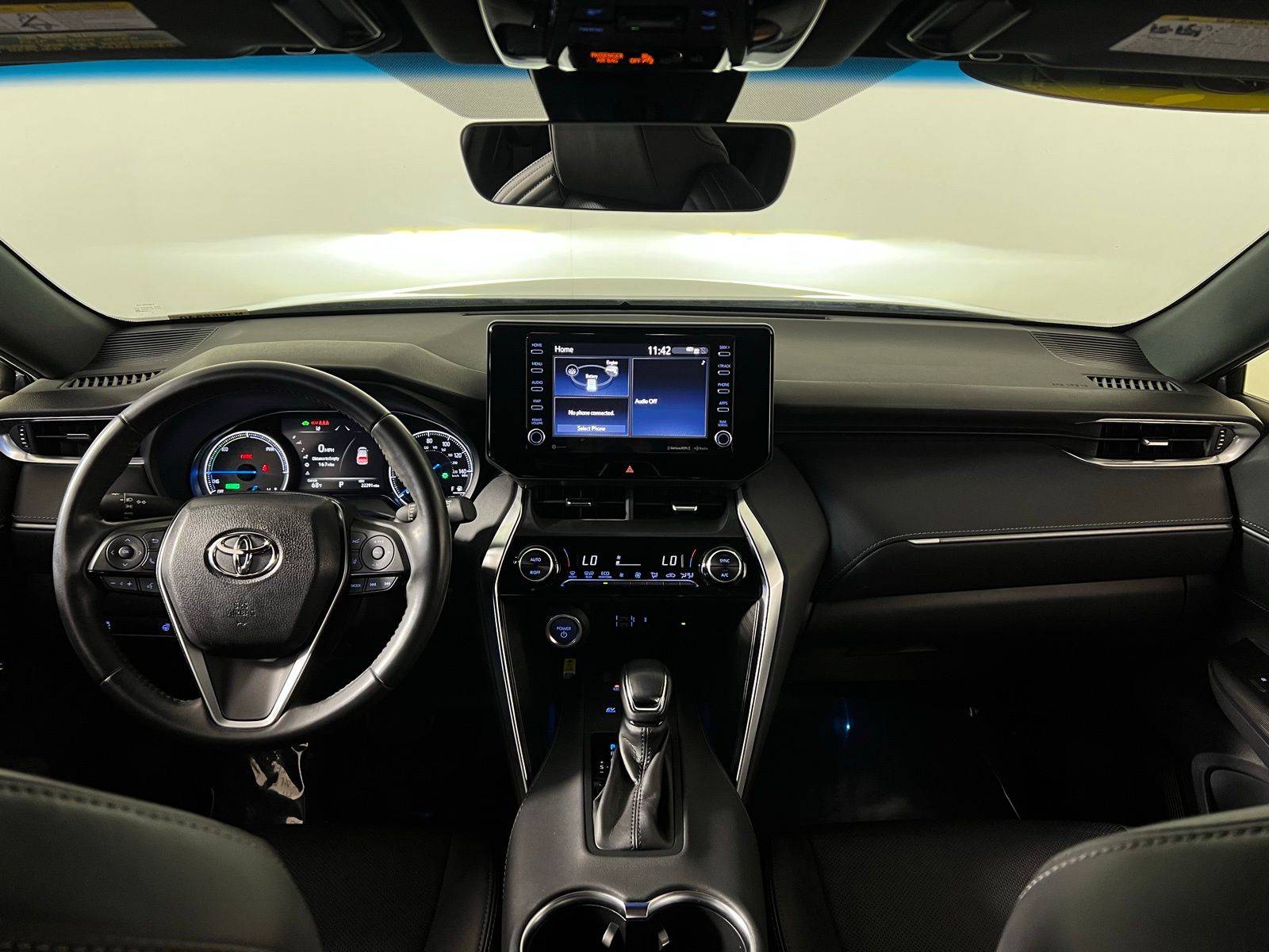 2021 Toyota Venza XLE 25