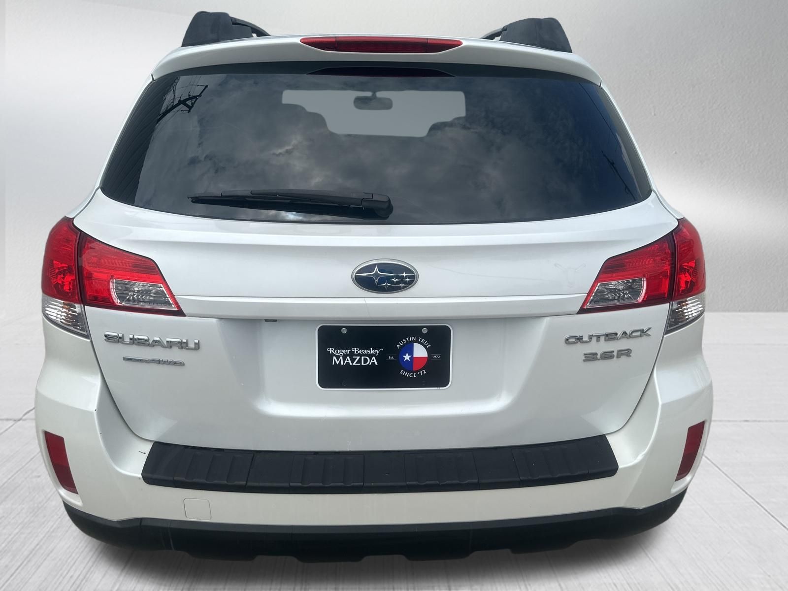 Used Car 2010 Subaru Outback  3.6r For Sale Under $10,000 In Austin, Texas