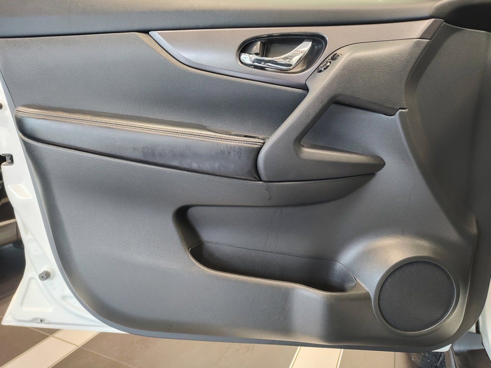 Used Car 2016 Nissan Rogue  Sv For Sale Under $10,000 In San Antonio, Texas