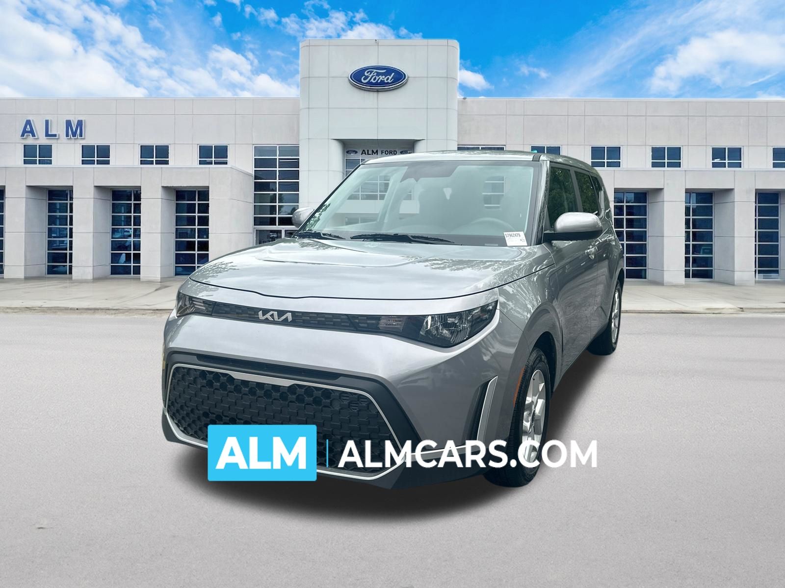 Steel Gray 2025 Kia Soul SUV / Crossover Front-Wheel Drive Continuously Variable Transmission