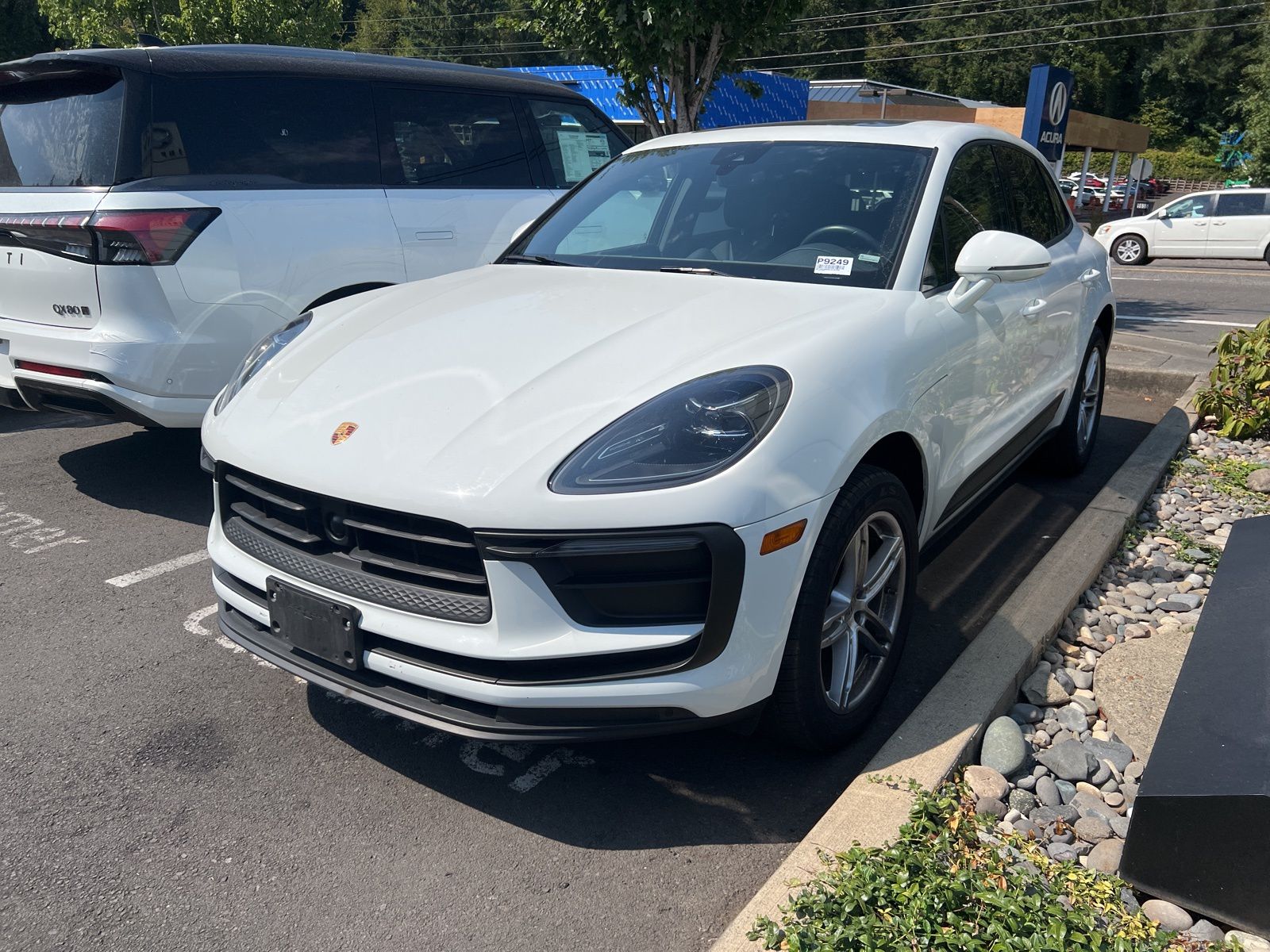 2024 Porsche Macan Base