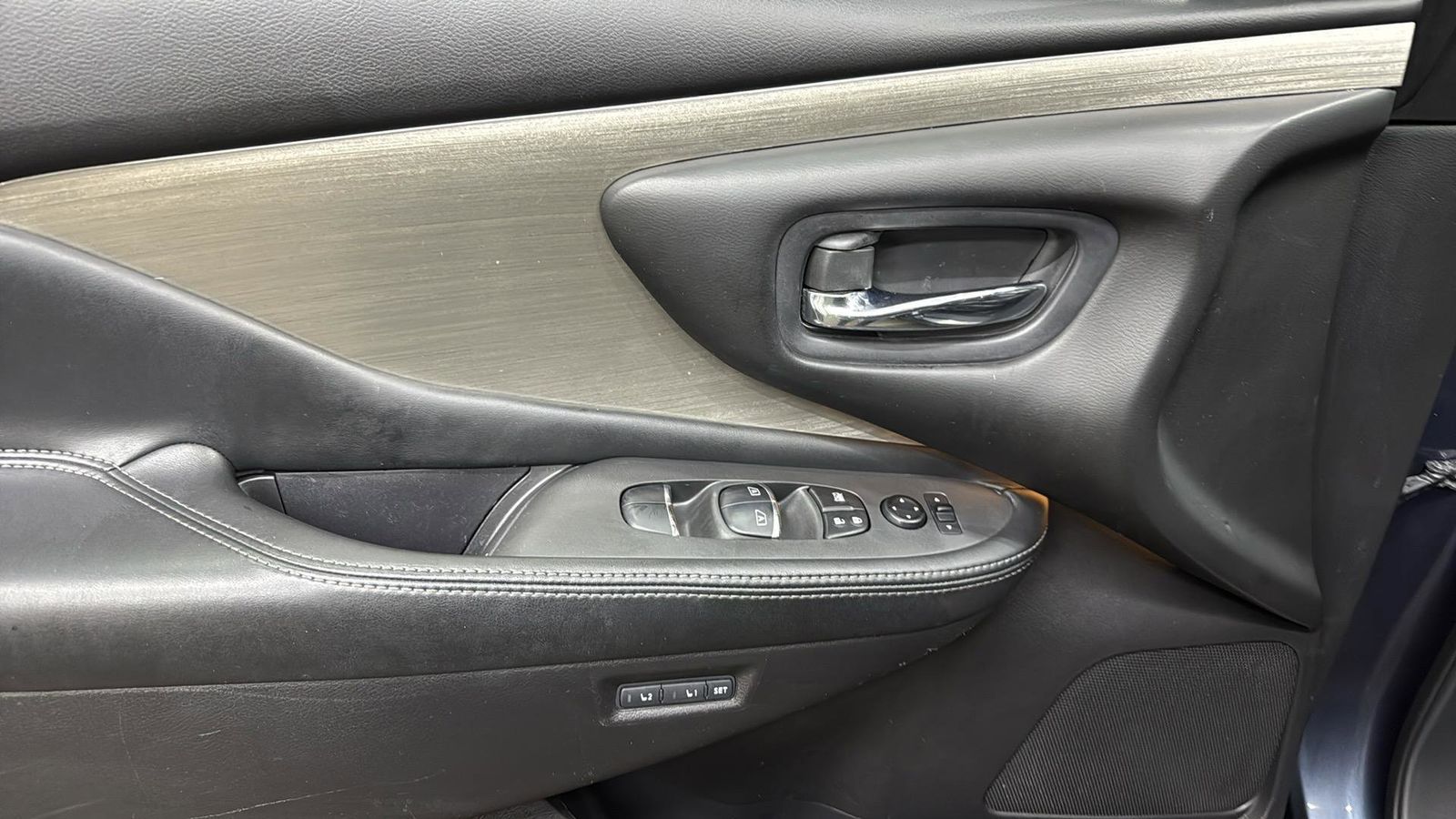 Used Car 2017 Nissan Murano  Sv For Sale Under $15,000 In Austin, Texas