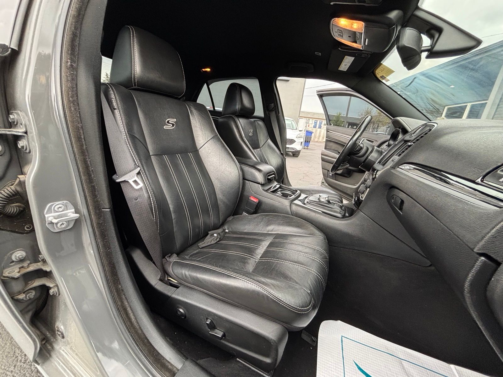 Used 2019 Chrysler 300 Sedan