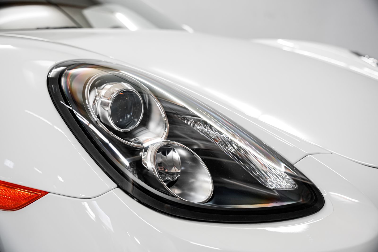 2014 Porsche Cayman S — photo 35