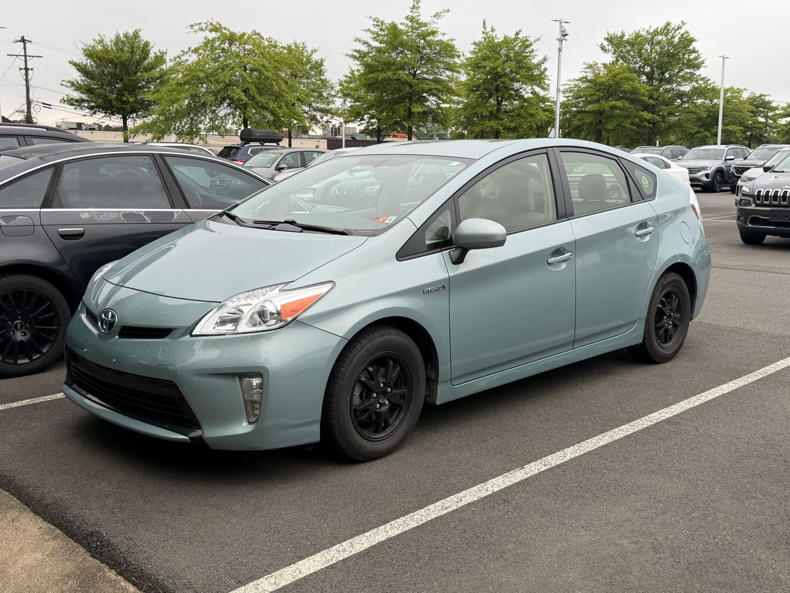 Pearl 2014 Toyota Prius Hatchback Front-Wheel Drive Continuously Variable Transmission