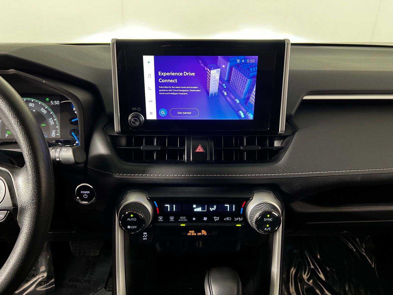 Thumbnail: 2025 Toyota RAV4 - 18