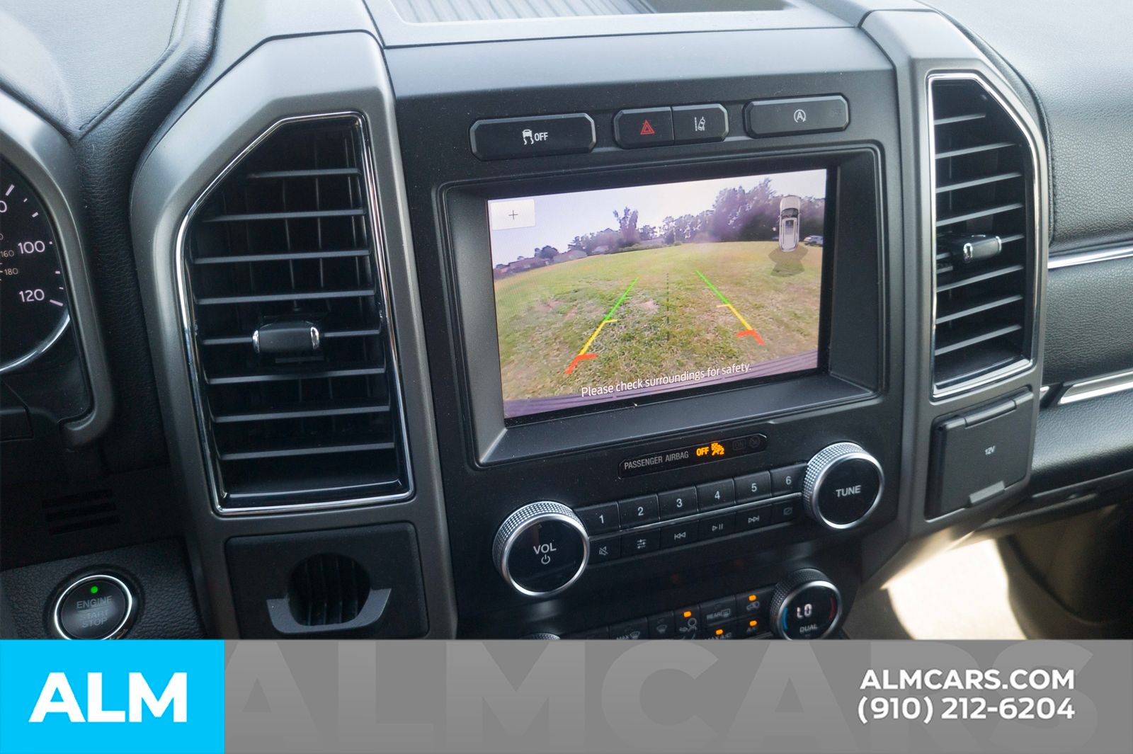 Used 2020 Black Ford XLT image 10