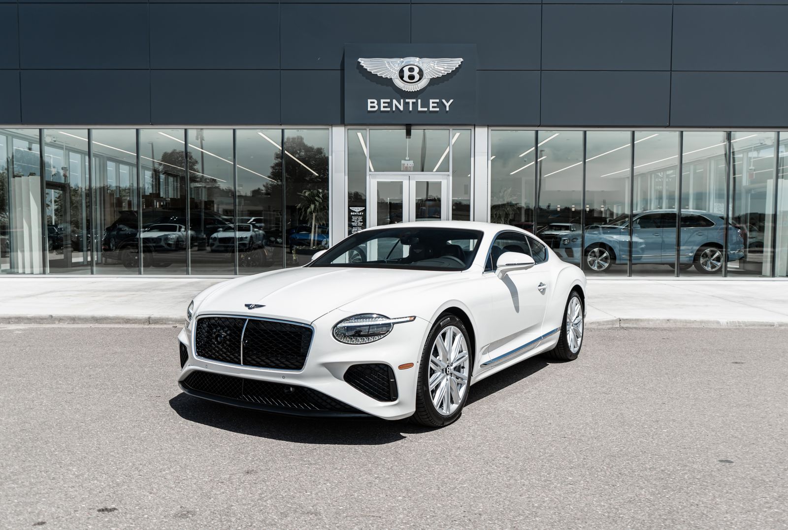 2026 Bentley Continental GT -'s photo