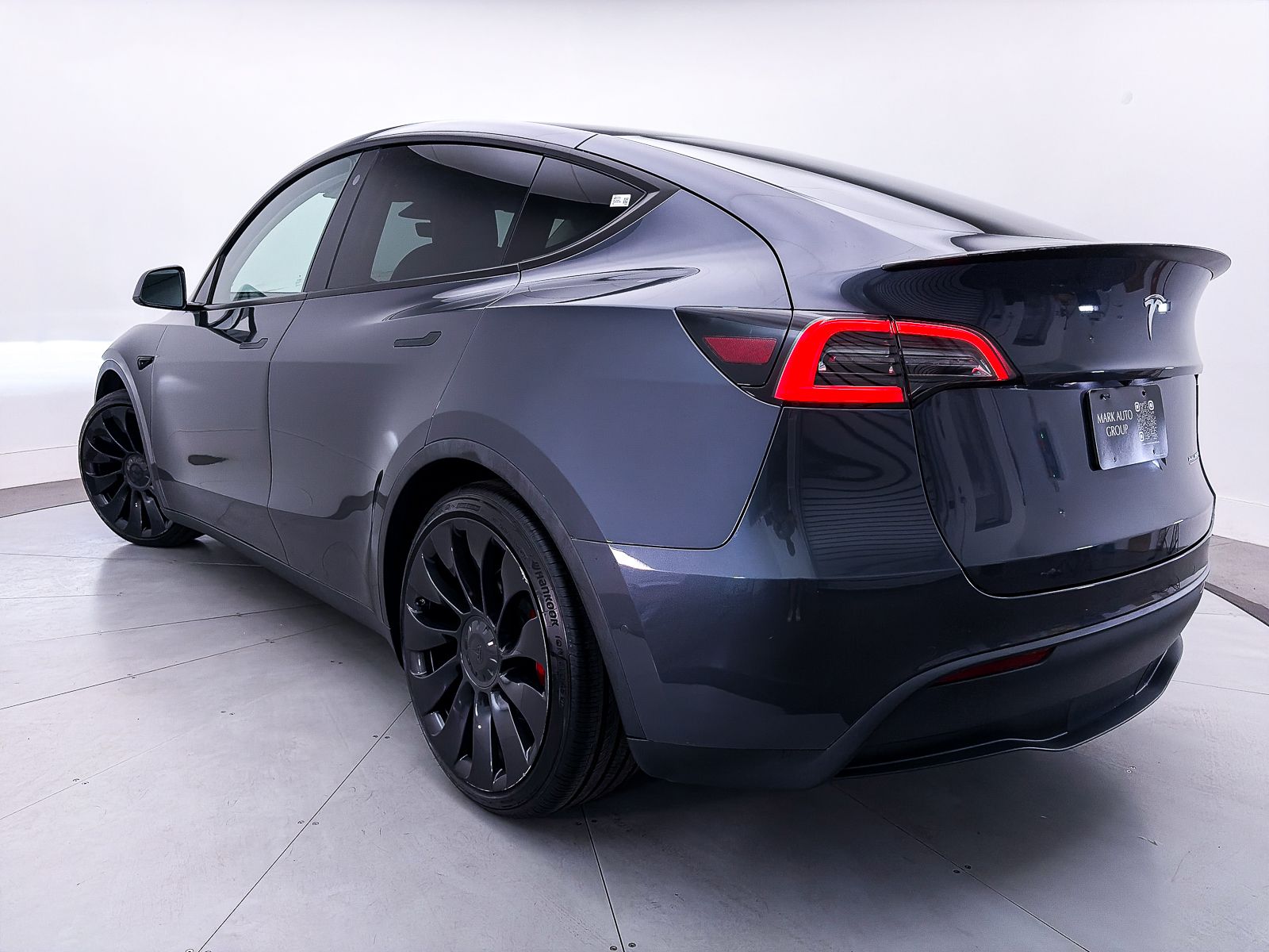 Used 2022 Tesla Model Y Performance with VIN 7SAYGDEF4NF451950 for sale in Scottsdale, AZ