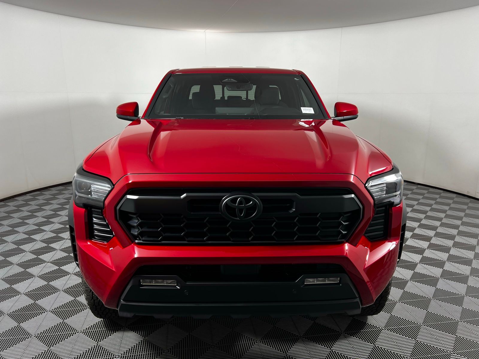 2025 Toyota Tacoma TRD Off-Road 2