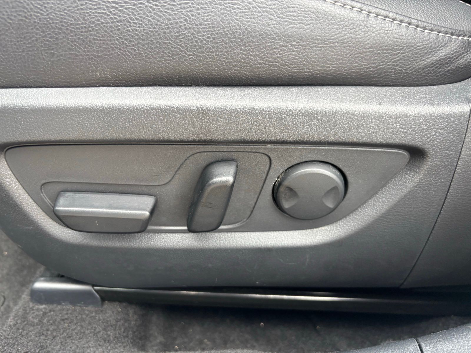 Used Car 2025 Mazda Cx-50  2.5 S Preferred Package For Sale Under $30,000 In Austin, Texas