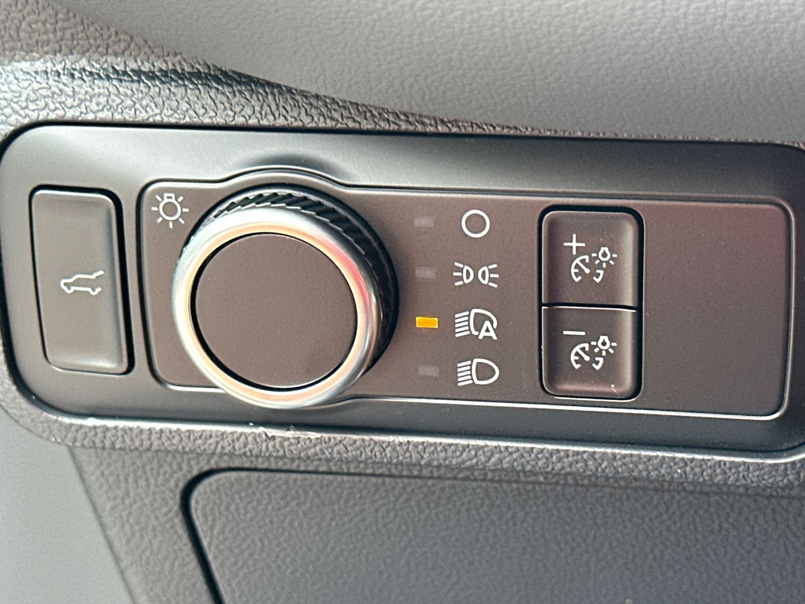 New 2026 Carbonized Gray Metallic Ford Active image 33