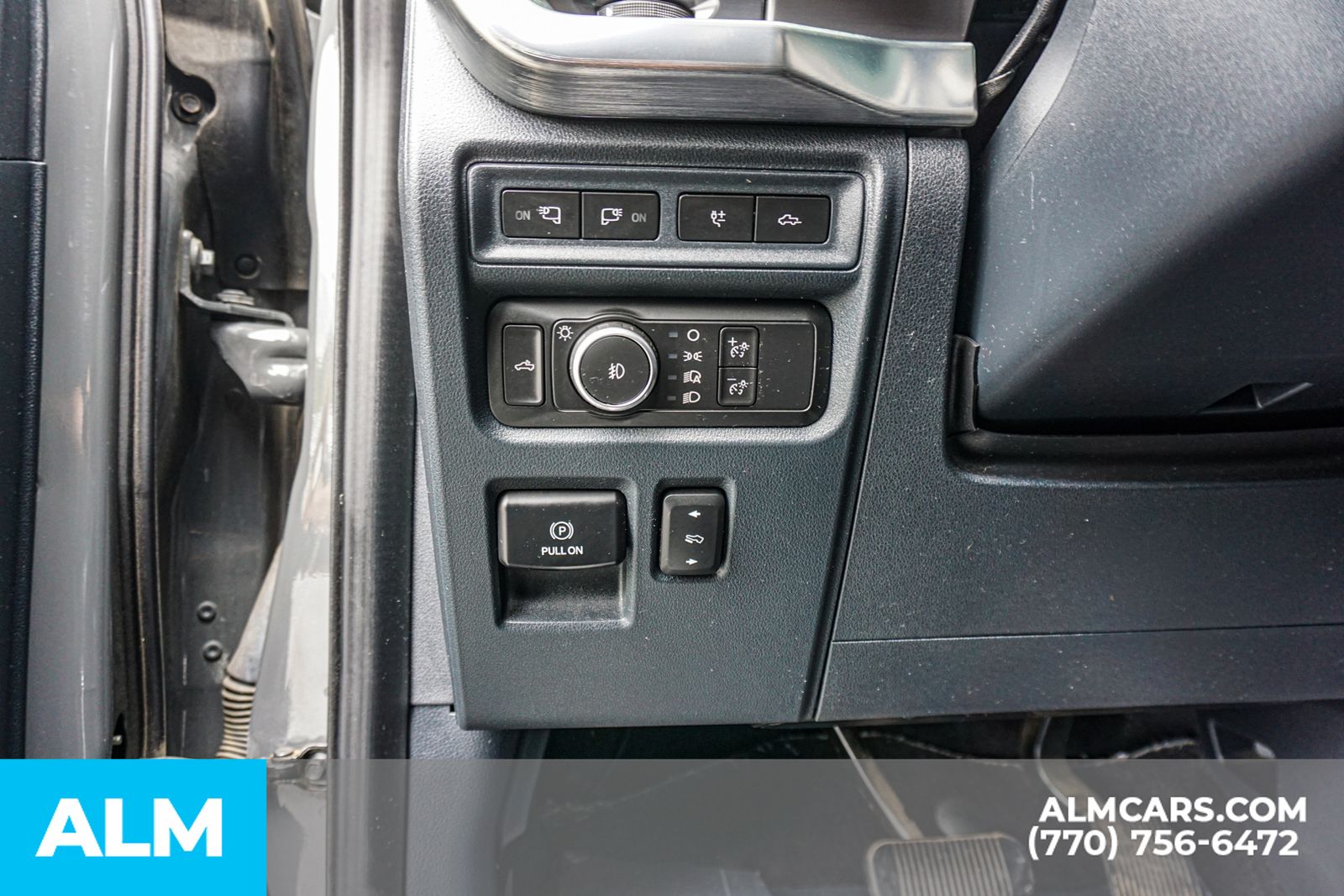 Used 2021  Ford Lariat image 35