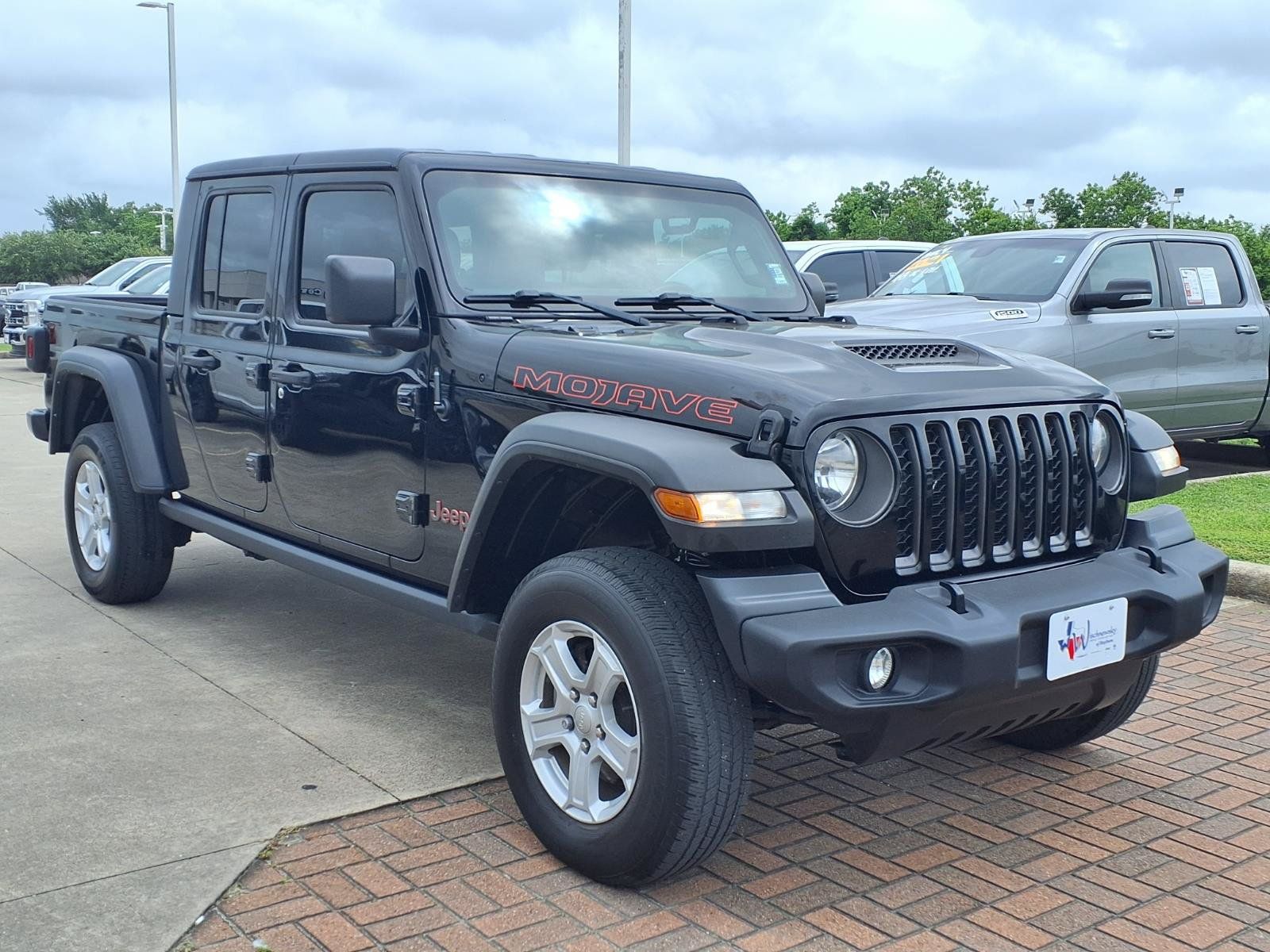 2022 Jeep Gladiator Mojave Black at DeMontrond Auto Country