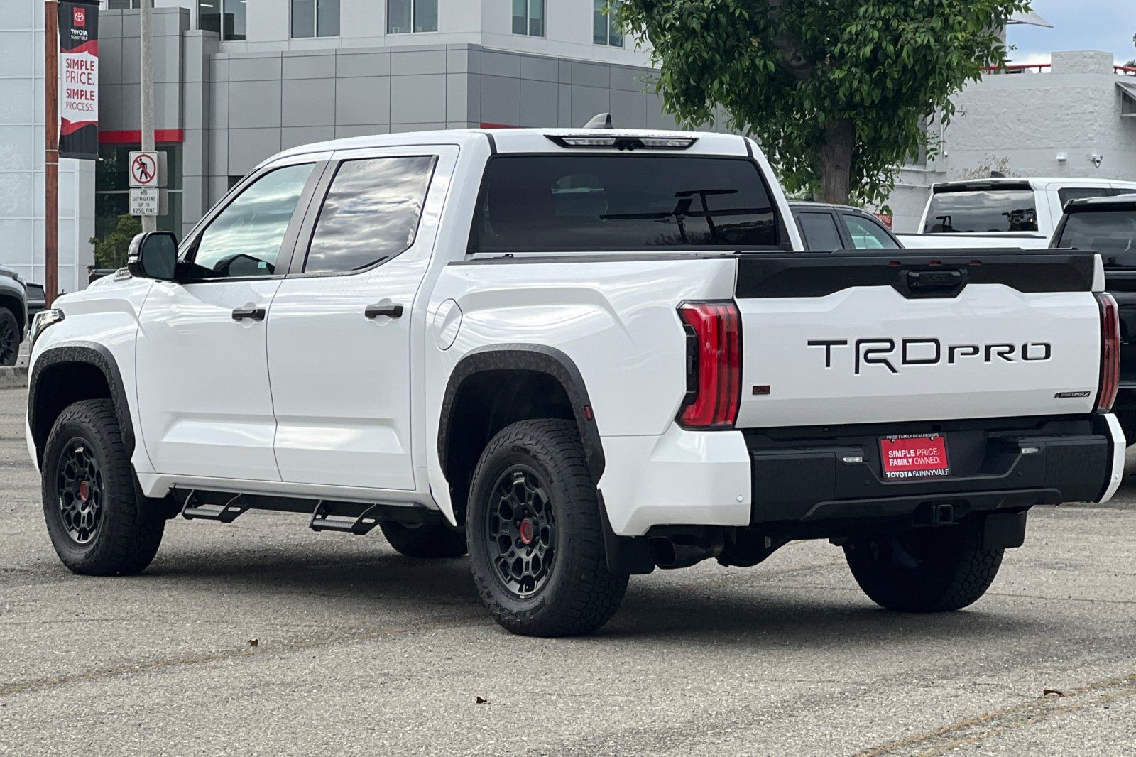 2025 Toyota Tundra TRD Pro - Photo 7