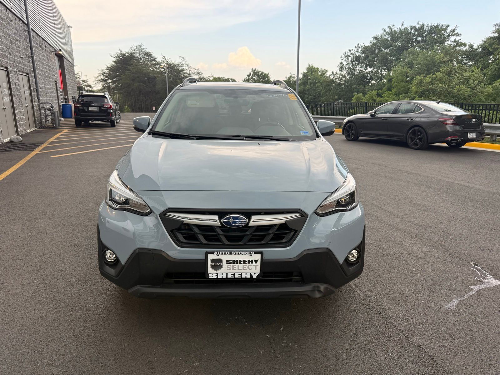 View vehicle photo 2