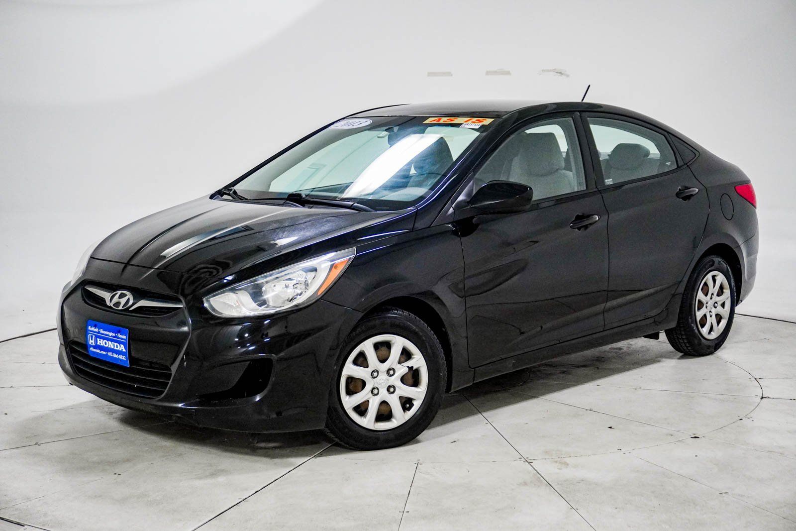 2013 Hyundai Accent GLS Sedan FWD