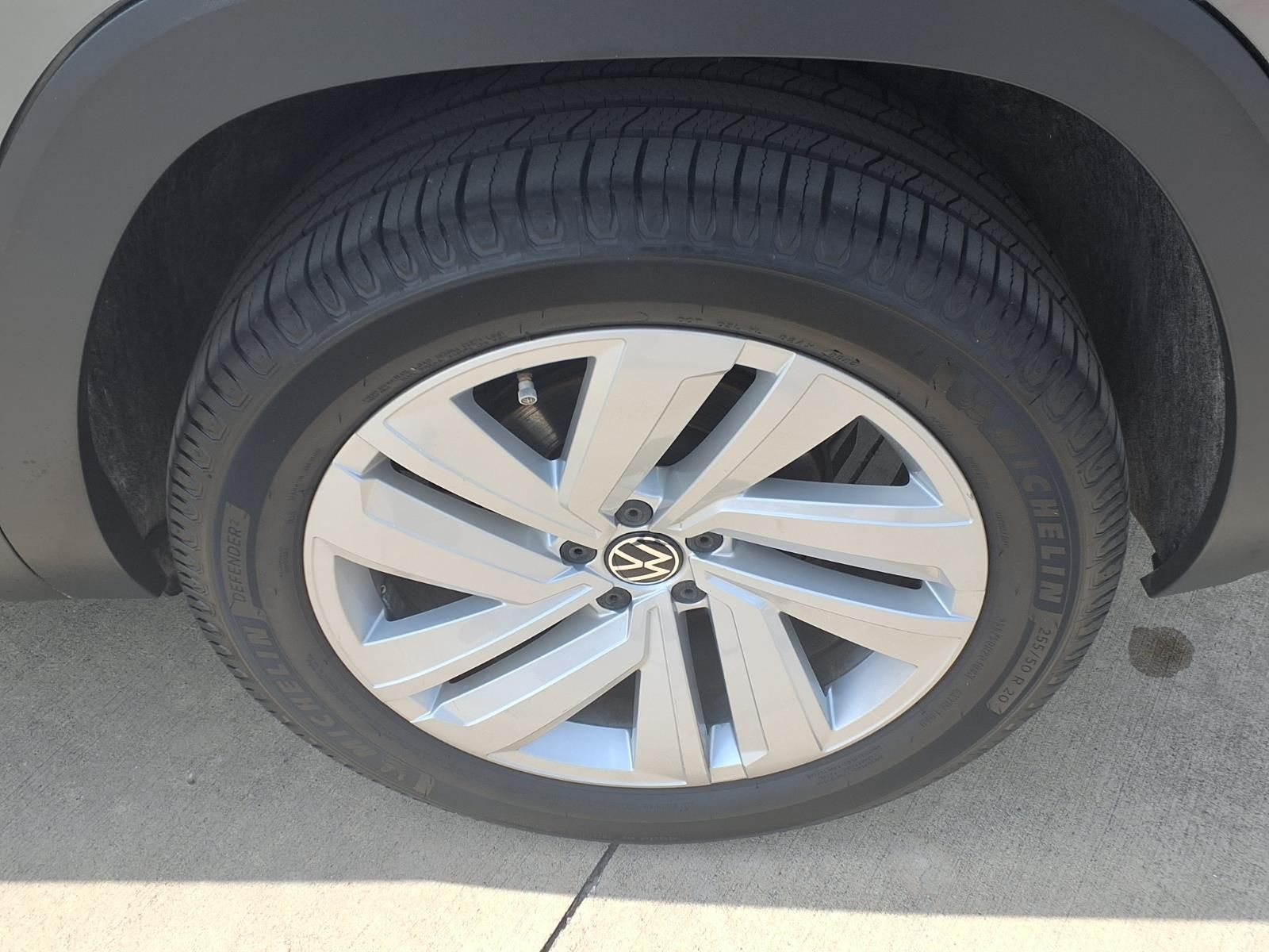 2023 Volkswagen Atlas Cross Sport 3.6L V6 SE w/Technology Gray at DeMontrond Auto Country