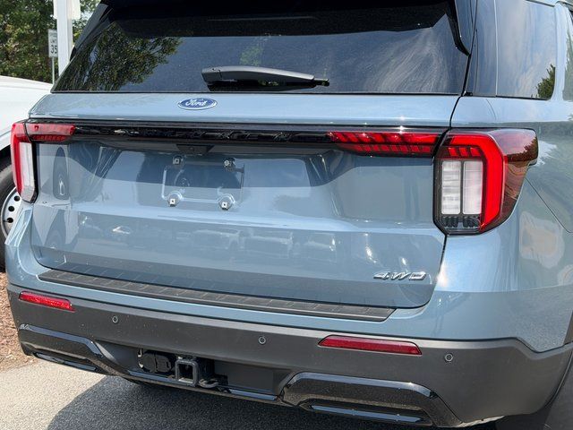 New 2026 Vapor Blue Metallic Ford ST-Line image 15
