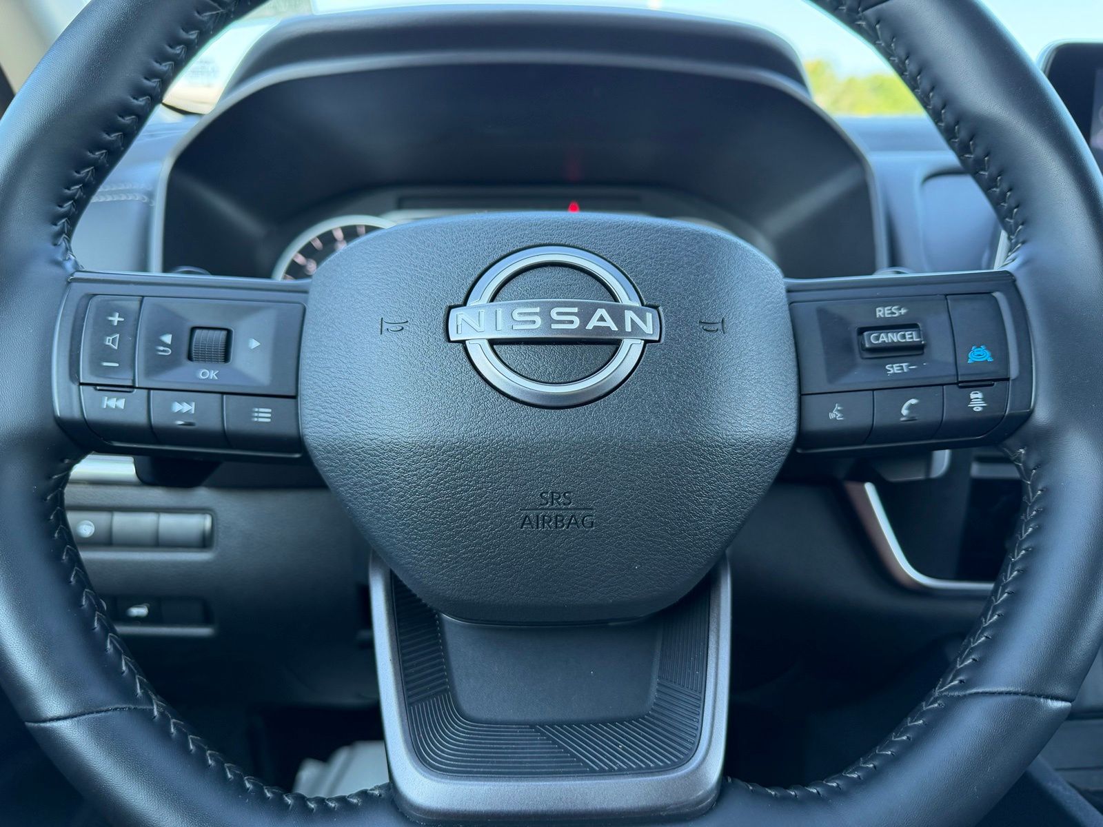 2025 Nissan Rogue image 19