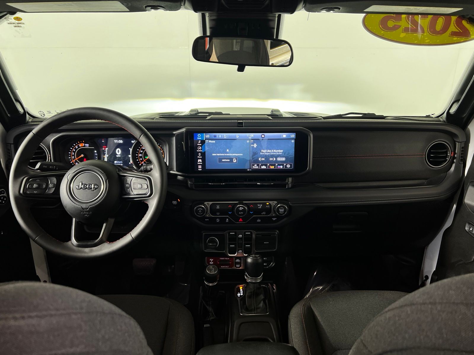 Thumbnail: 2025 Jeep Wrangler - 24
