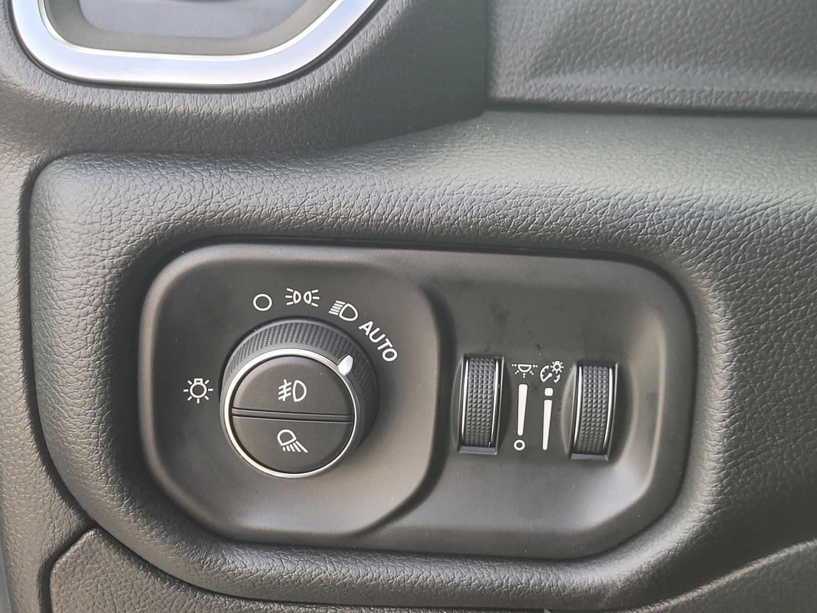 New 2026 White Ram Big Horn/Lone Star image 24