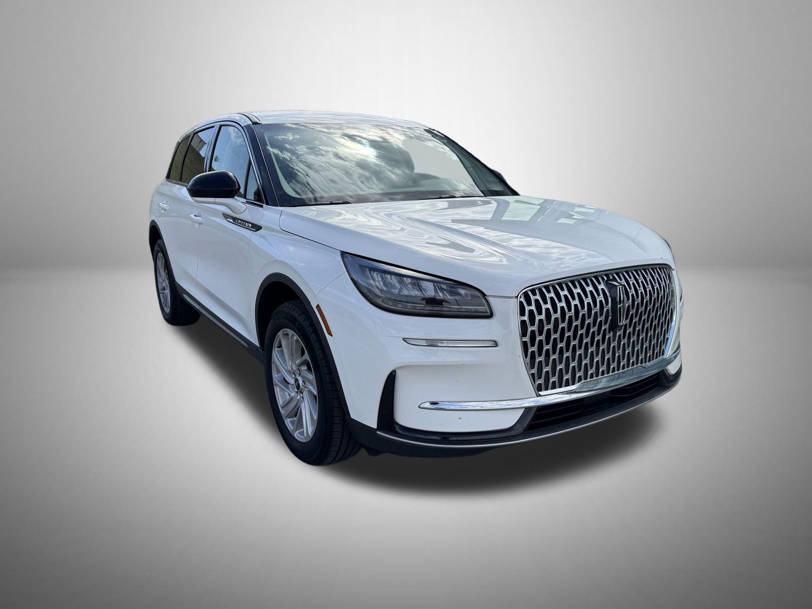 White Metallic 2024 Lincoln Corsair Premiere FWD SUV / Crossover Front-Wheel Drive 8-Speed Automatic