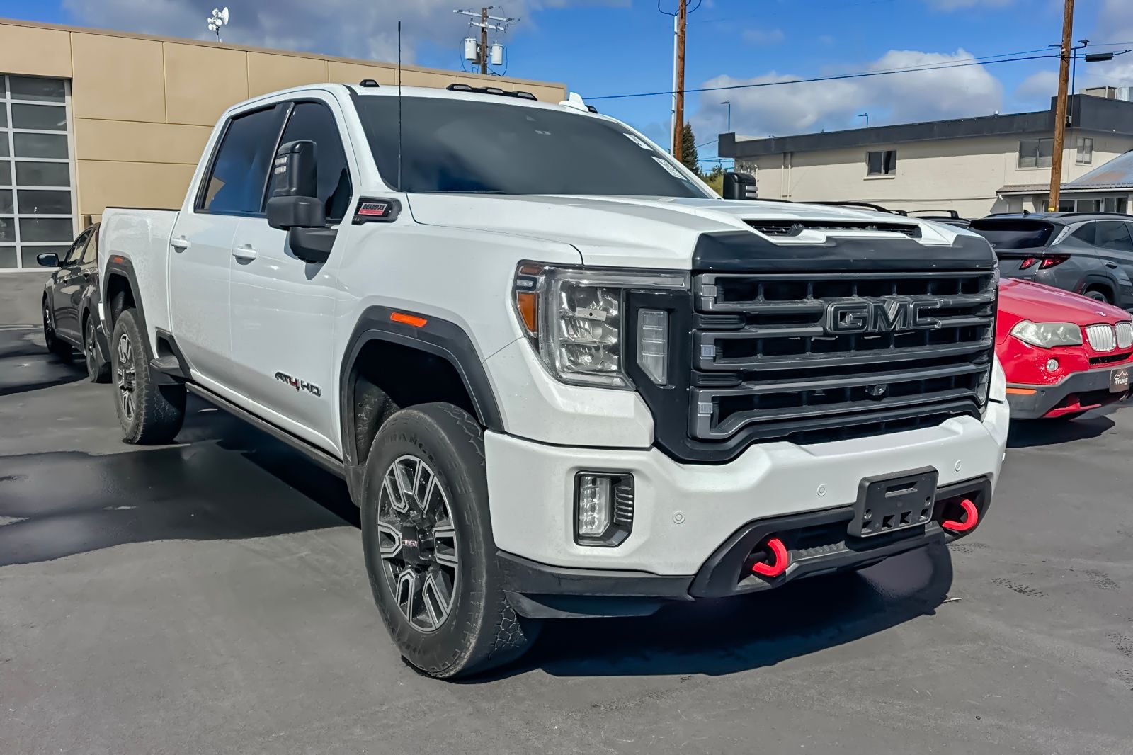 View vehicle photo 2