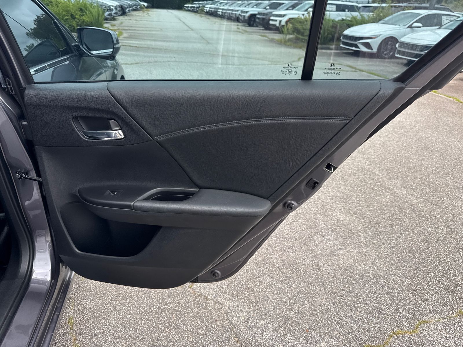 Used 2015  Honda EX-L image 16