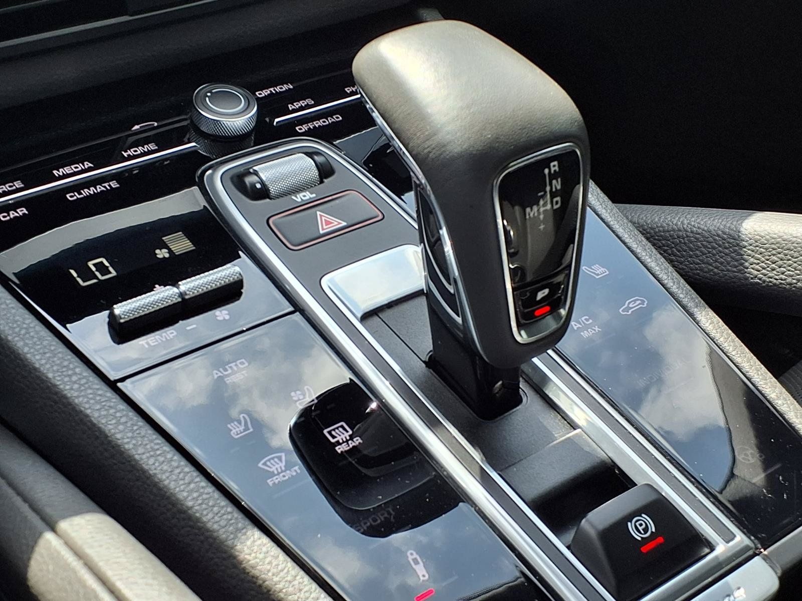 2021 Porsche Cayenne Coupe Base Black at River Oaks CDJR
